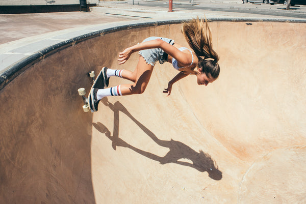 girl skating in bowl