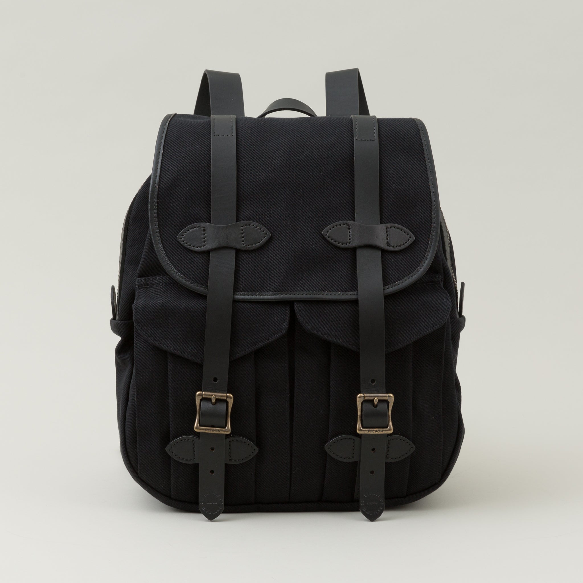 filson rucksack black