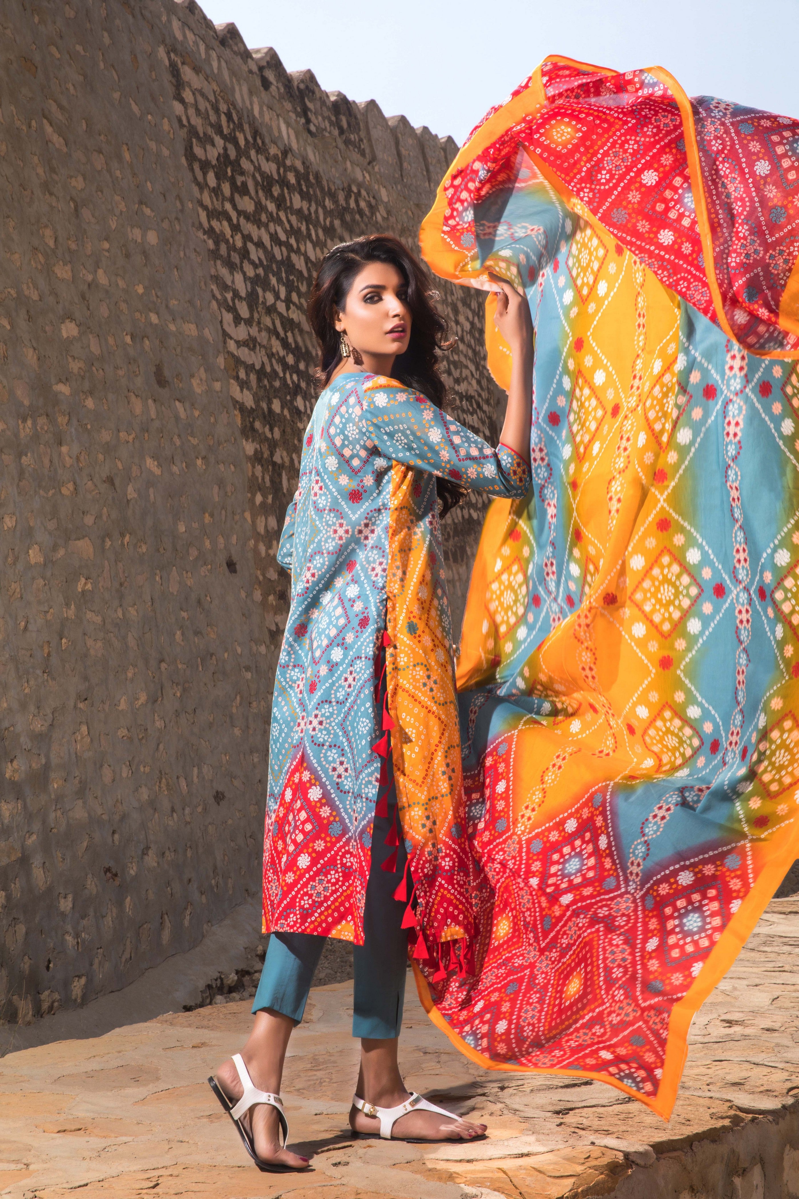 Gul Ahmed Stitched Lawn 2018 Stitched 3 Piece Cl # 407 A