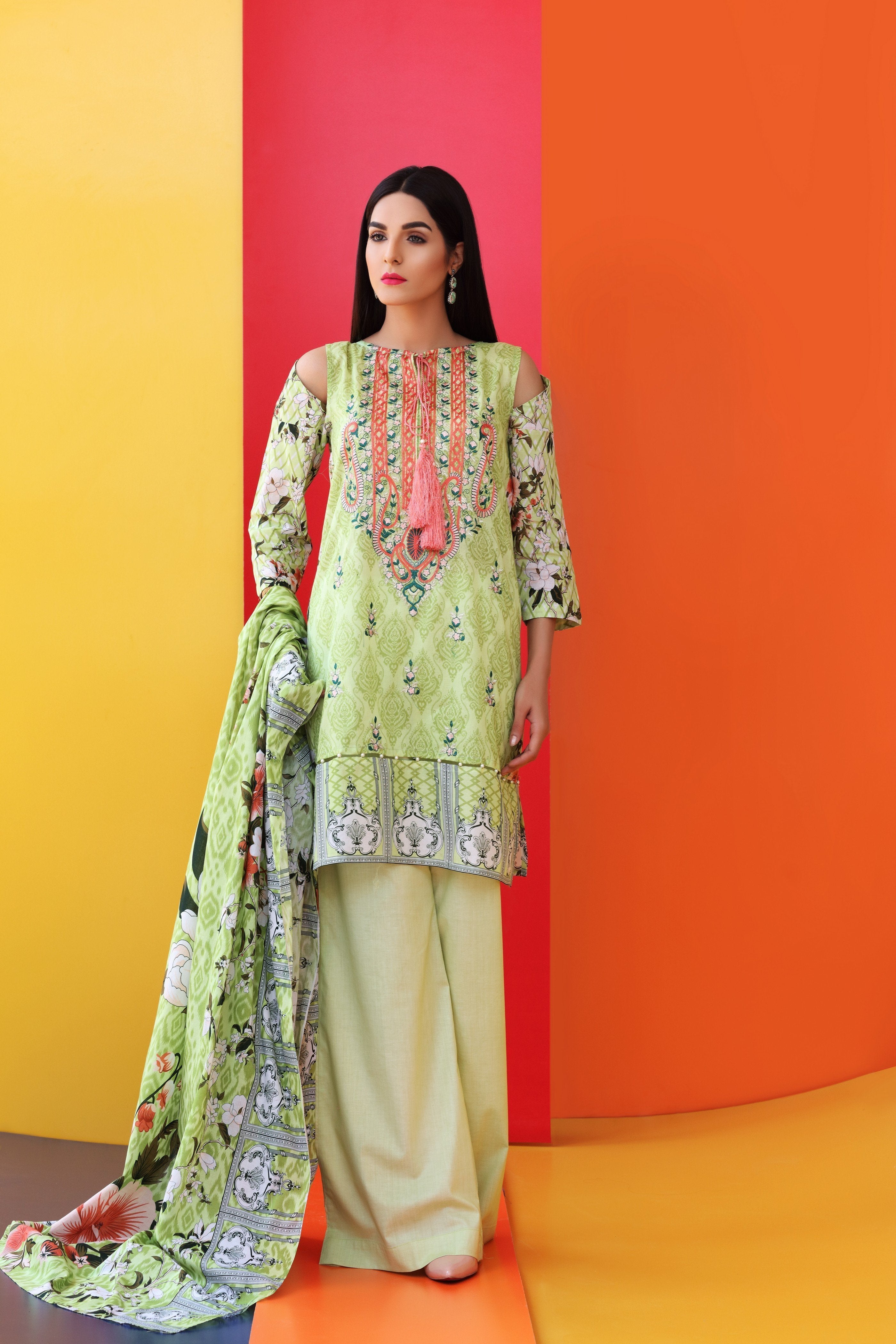 Warda Eid Adha Collection 2017 3 Pc Stitched Suit Use7321