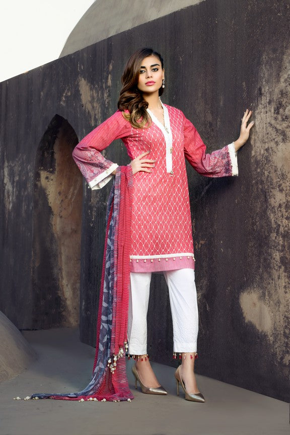 Pakistani Dresses For Sale Online USA