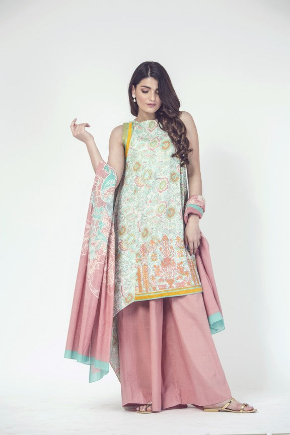 Pakistani Dresses Online Sale 