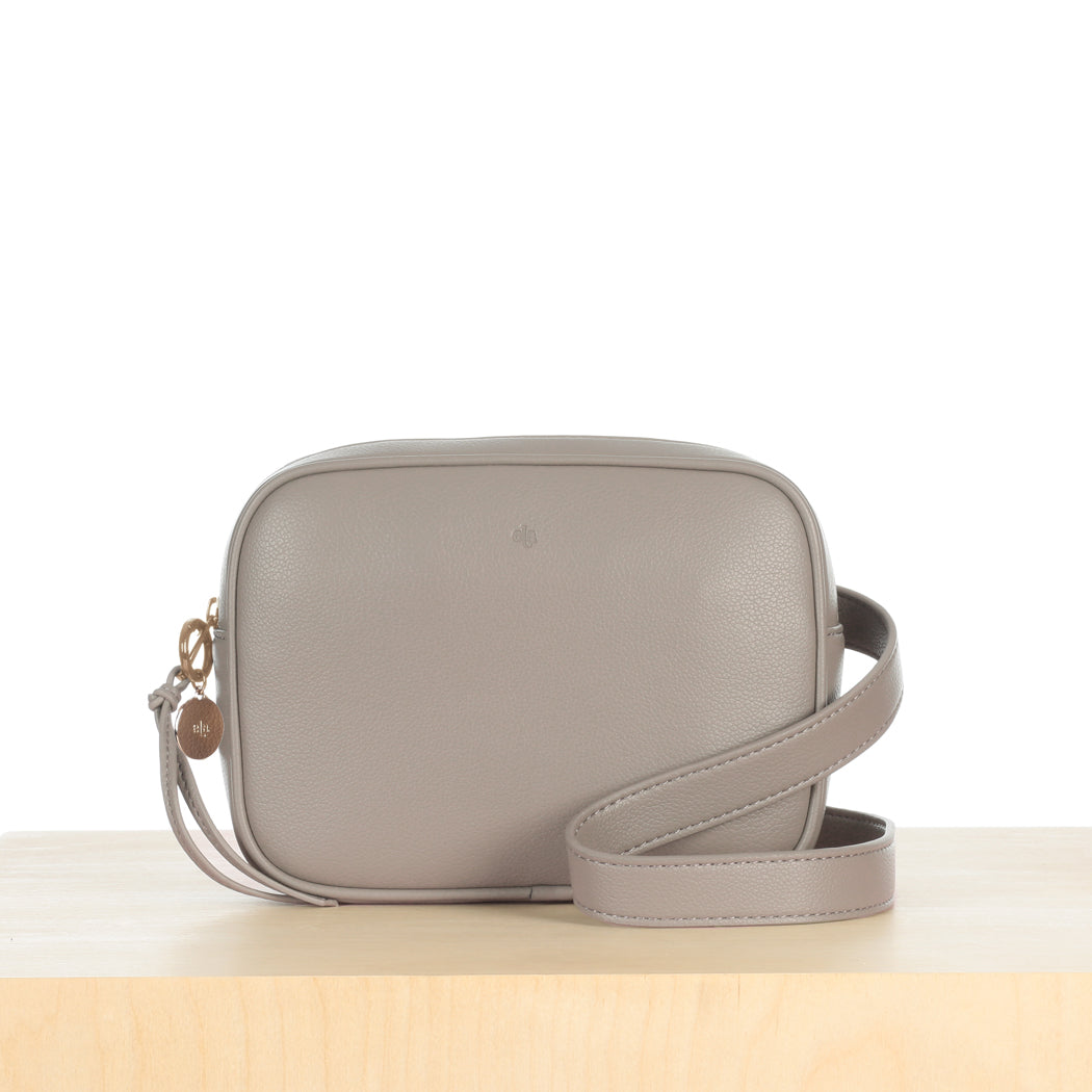 Belt Bag – Taupe Pebble with Gold Hardware | ela Handbags | Reviews on ...