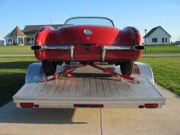 Note the Proper Angles of the Crossed Tie Downs at the Vehicle's Rear