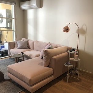 Customer image of the Bianca Sofa with a Chaise Lounge in Blush Pink