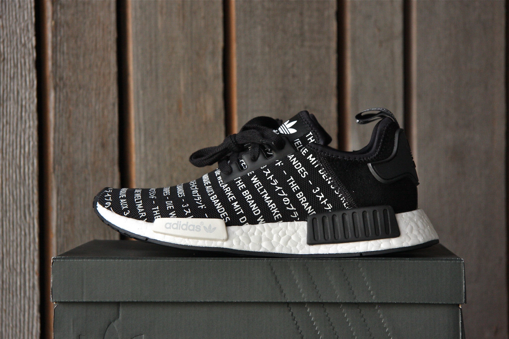 nmd r1 blackout