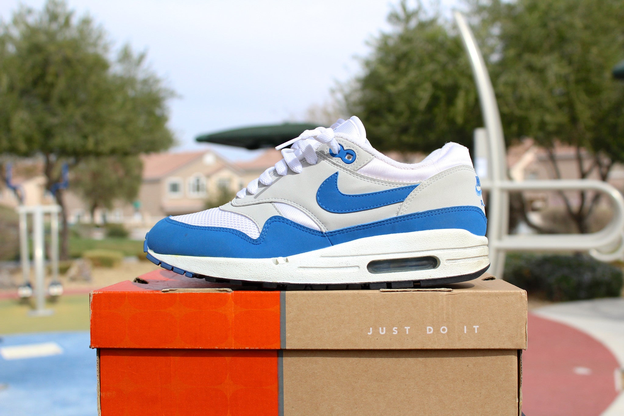 air max 1 hoa