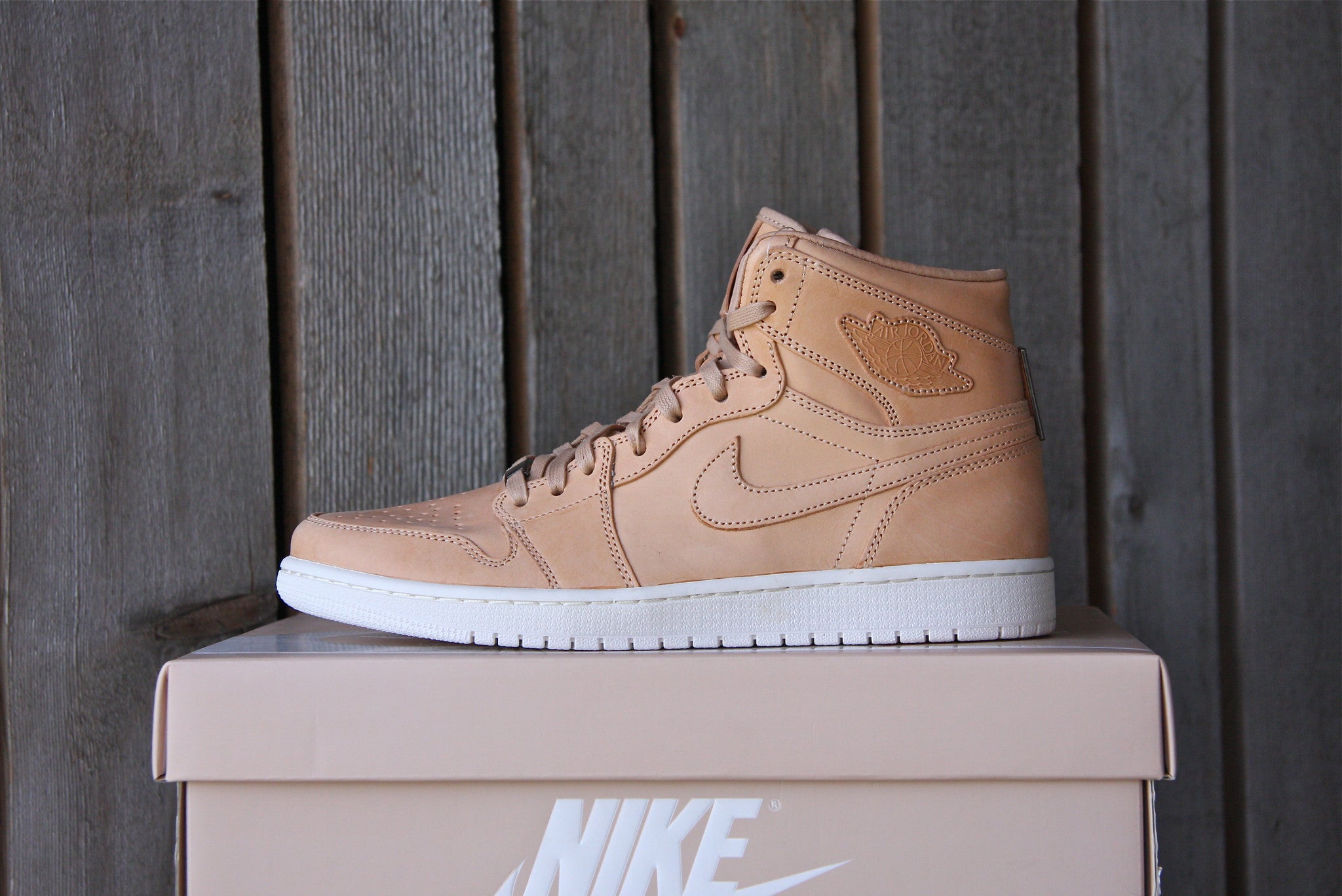 tan jordan 1s