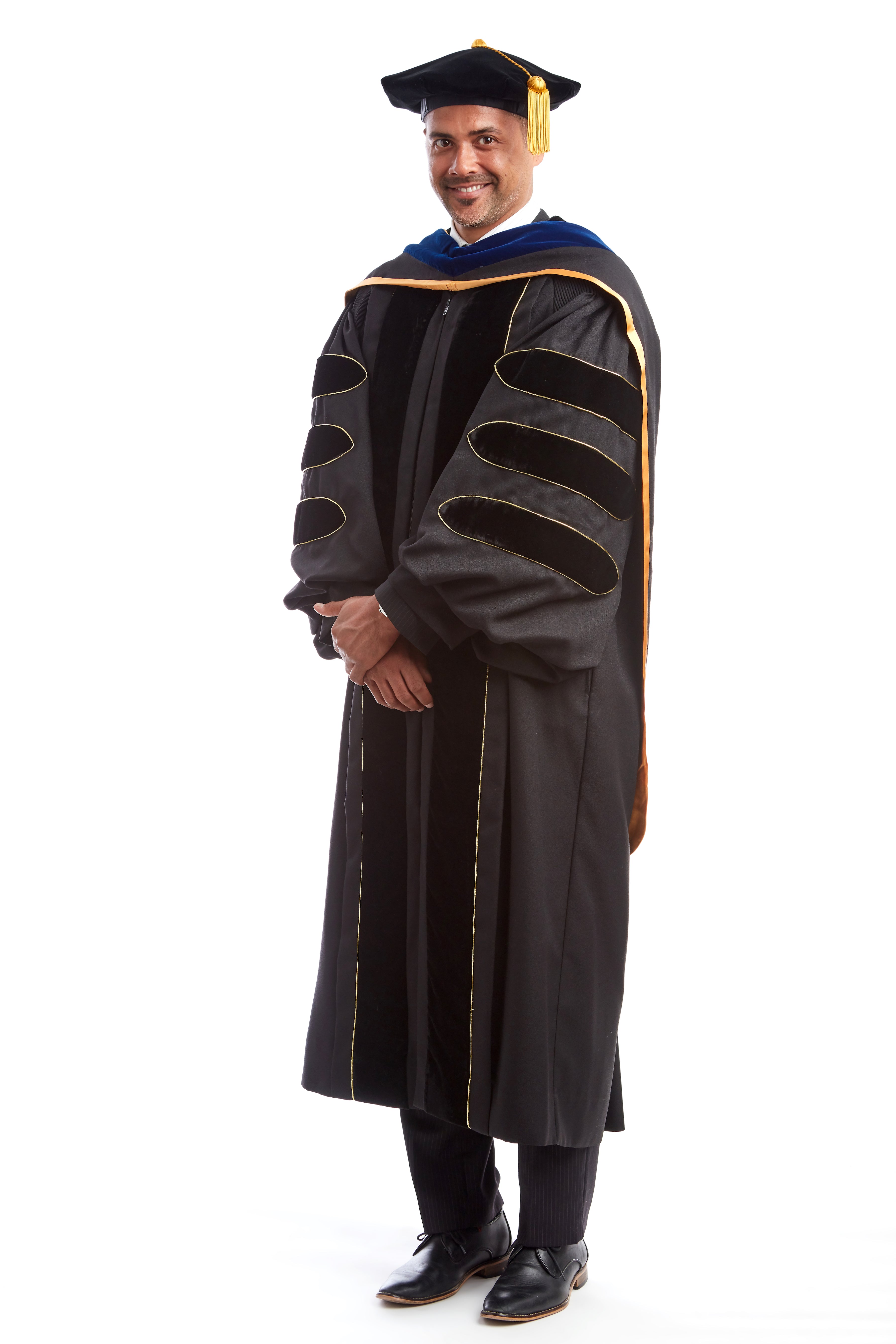University of Missouri Graduation Regalia - PhD Gown, Hood, & Tam – CAPGOWN
