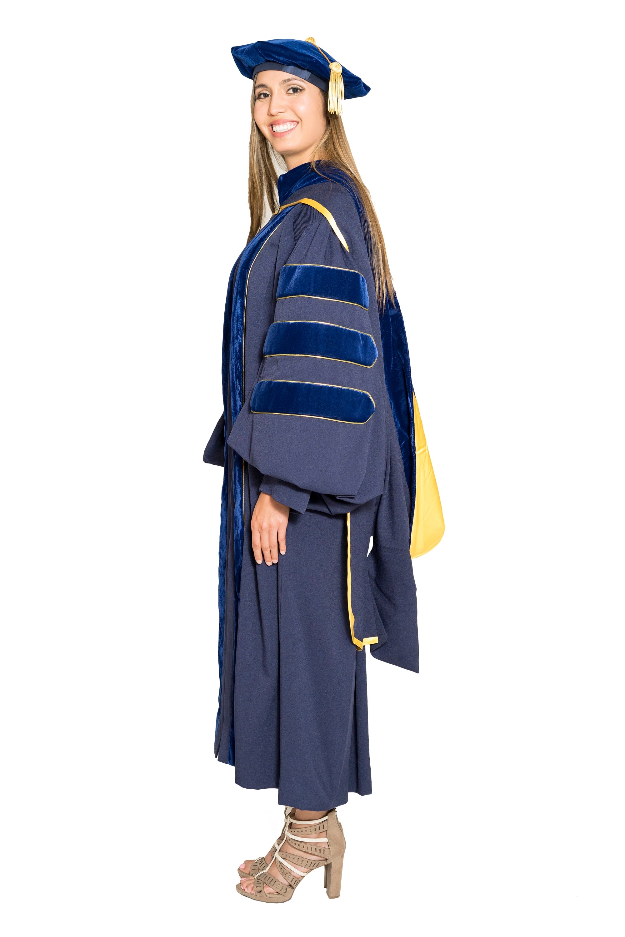 Doctoral Regalia & Stoles - University of California Commencement – CAPGOWN