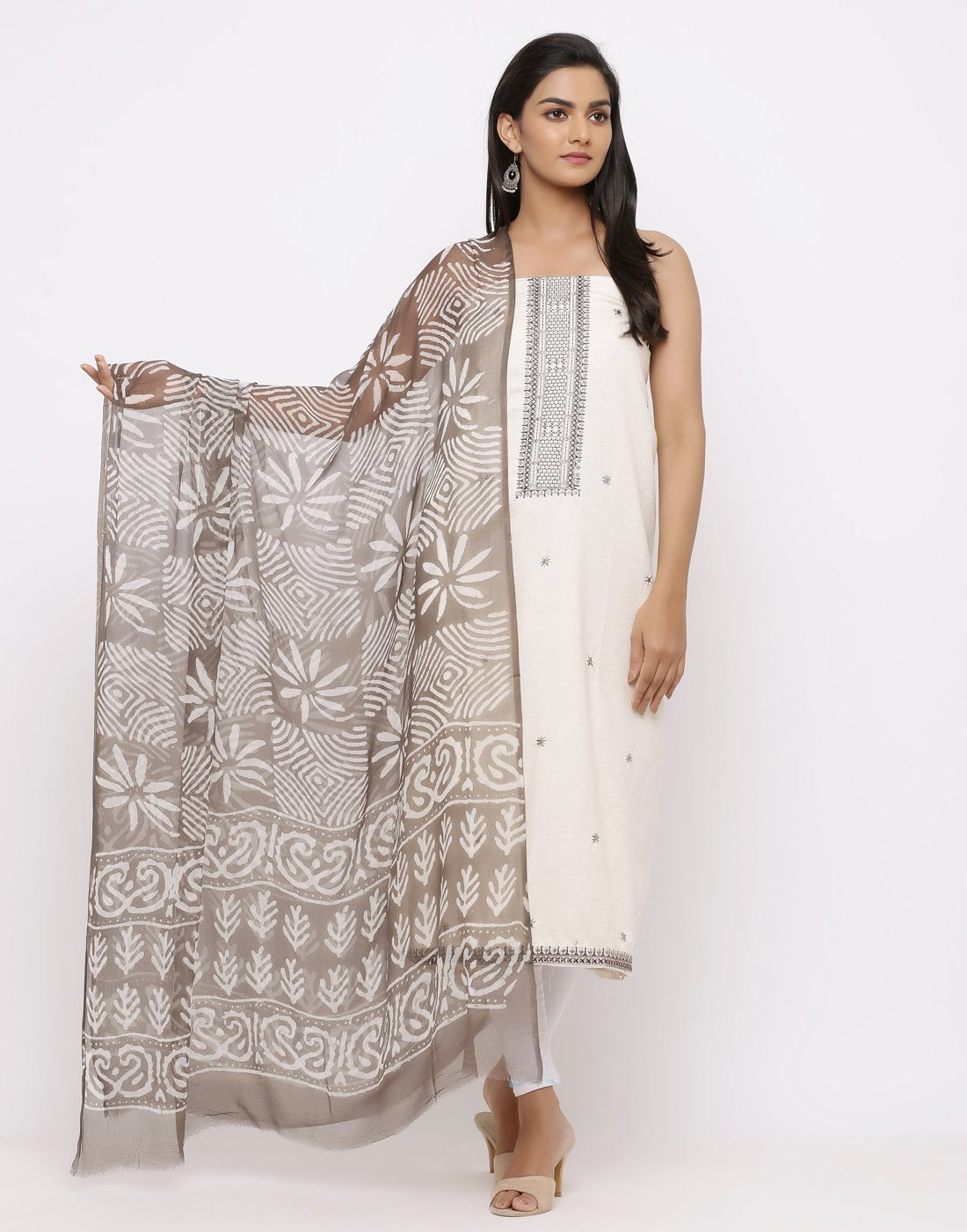 khadi suit dupatta