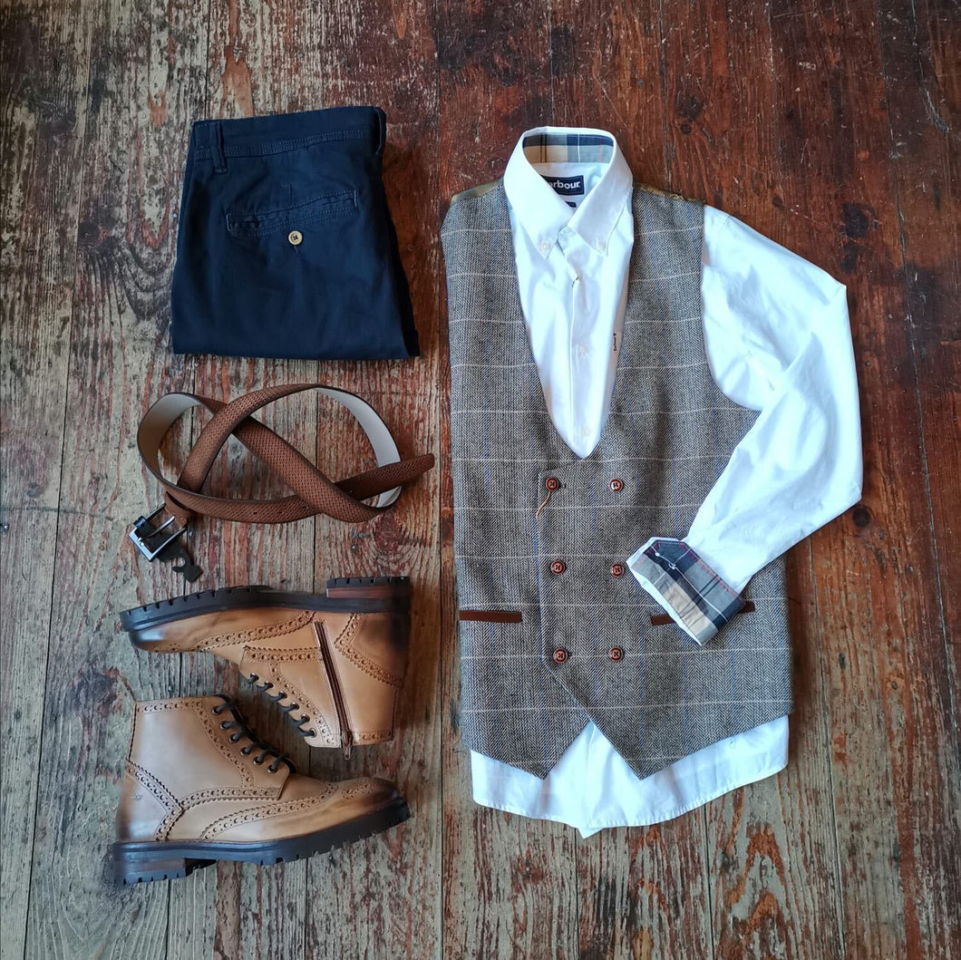 smart casual chino look