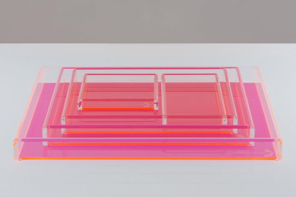 Fearless Tray Pink Soulmate (S) by Alexandra Von Furstenberg