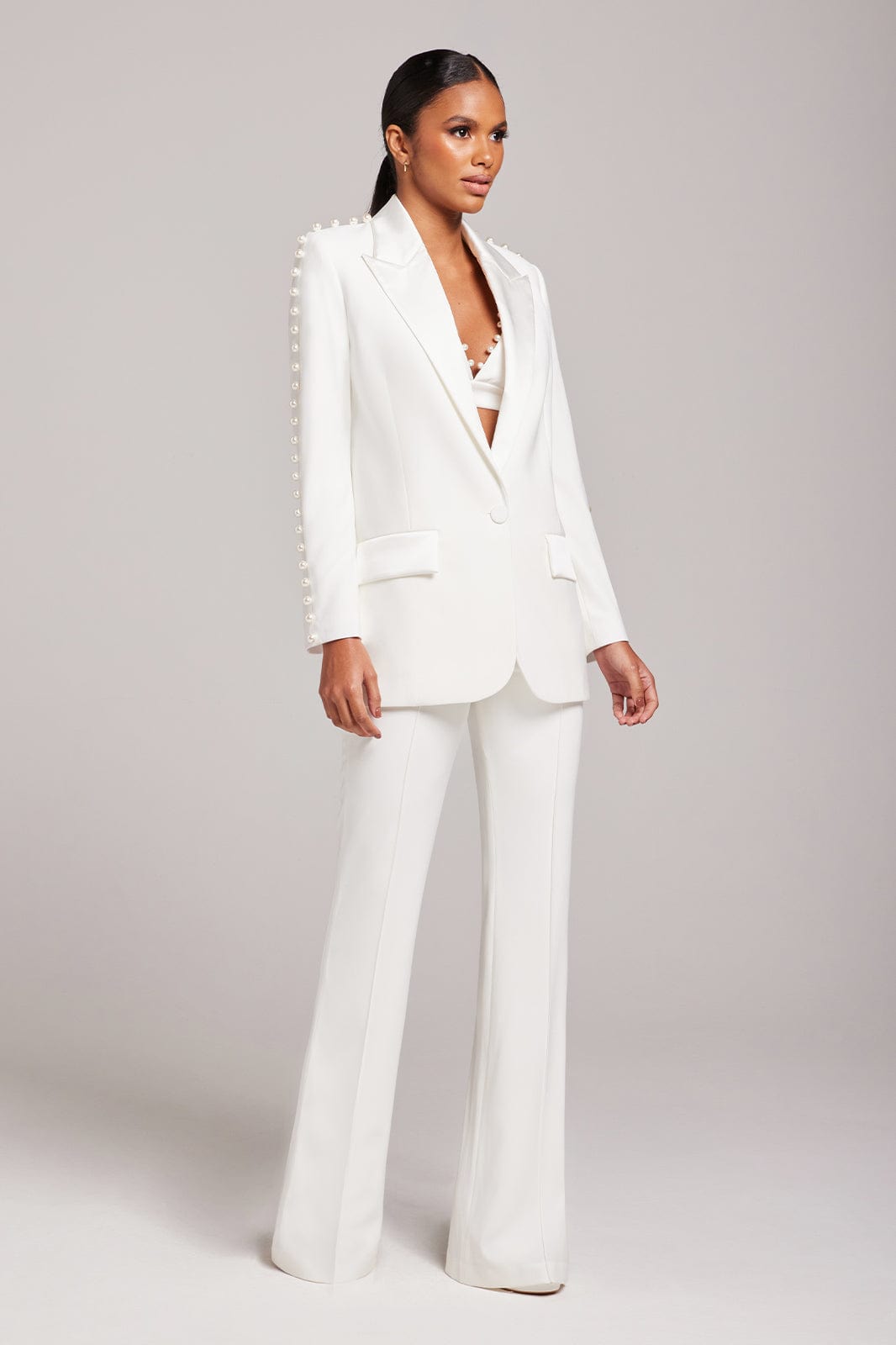 Charlotte White Blazer, Blazer