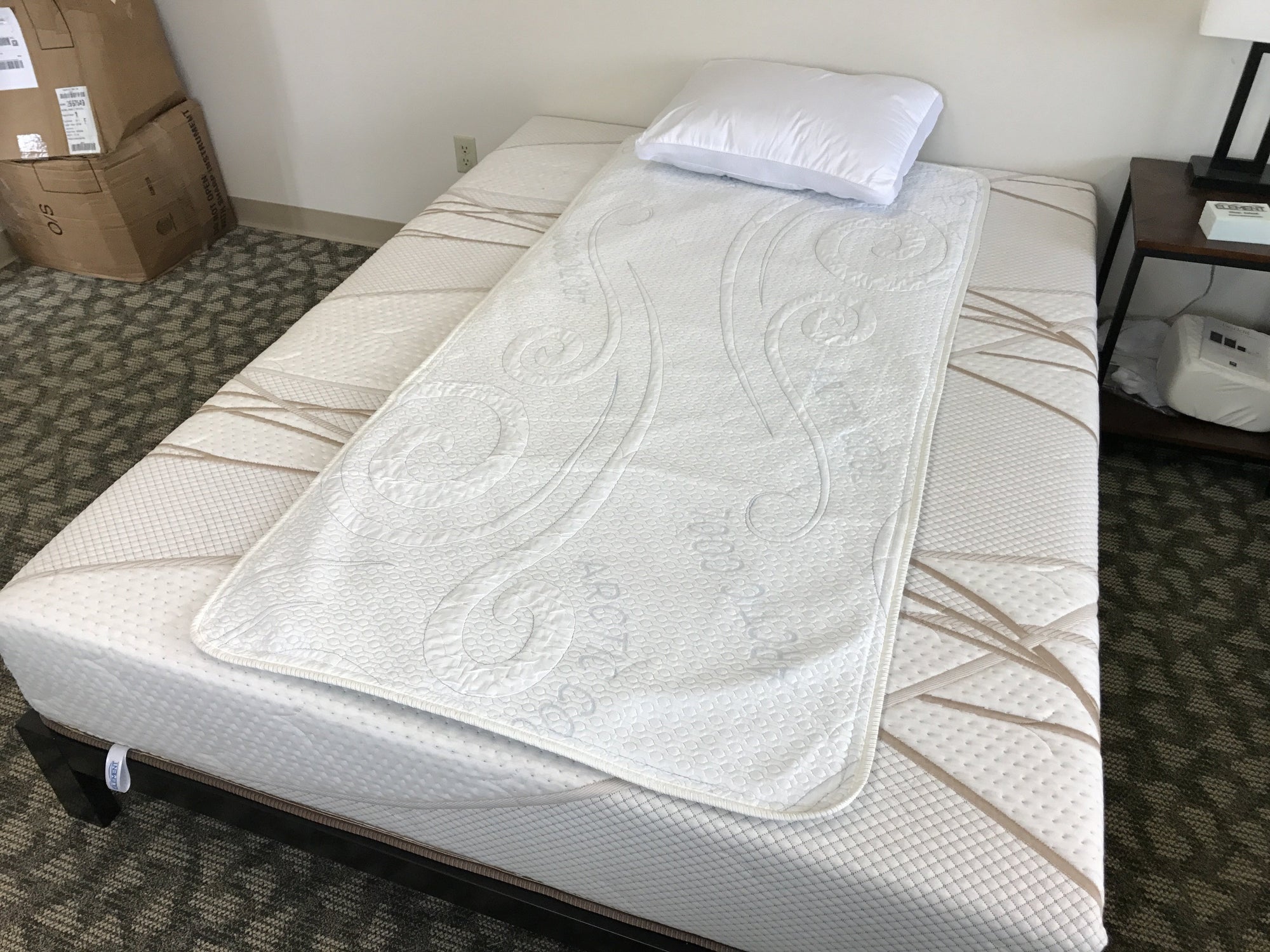 cool tech mattress protector reviews