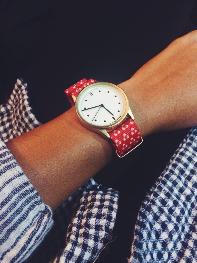 hypergrand watch with vario velvet trinity strap