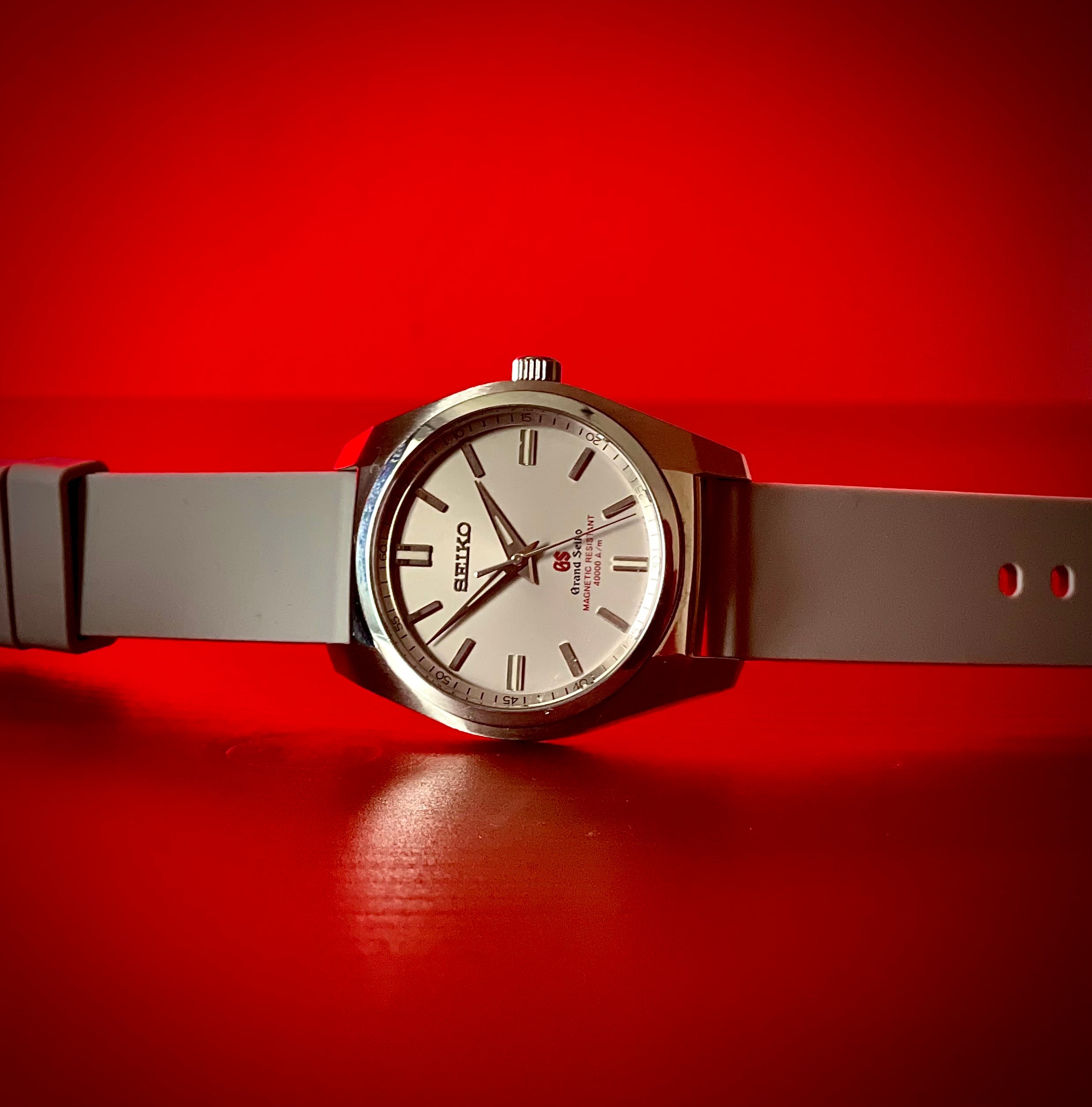 Modernity at its best - The Grand Seiko SBGX091 | VARIO