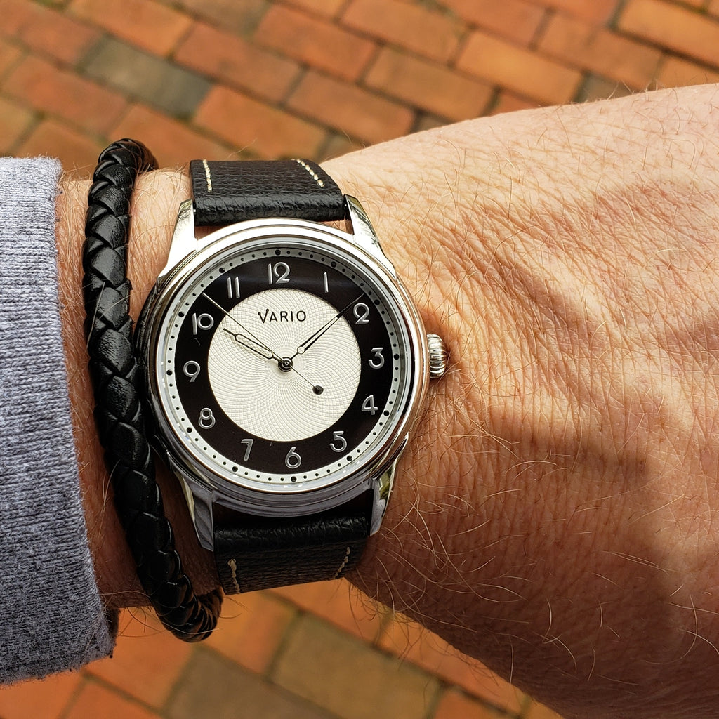 vario empire watch
