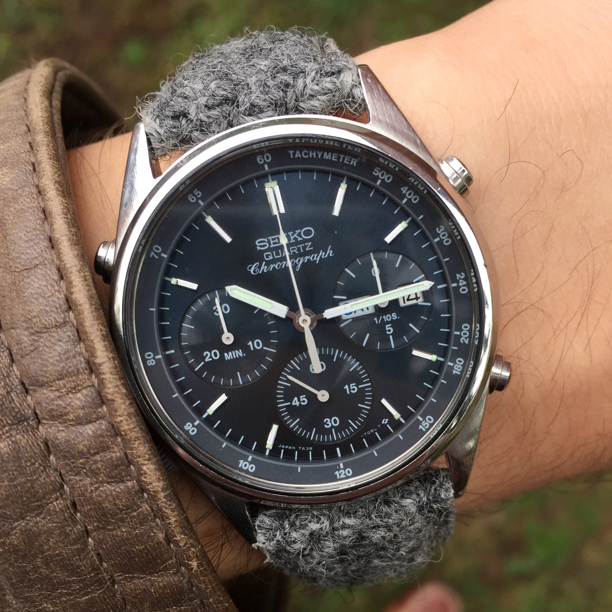 vario harris tweed on seiko watch