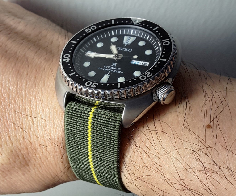 Seiko watch on Vario Elastic watch strap