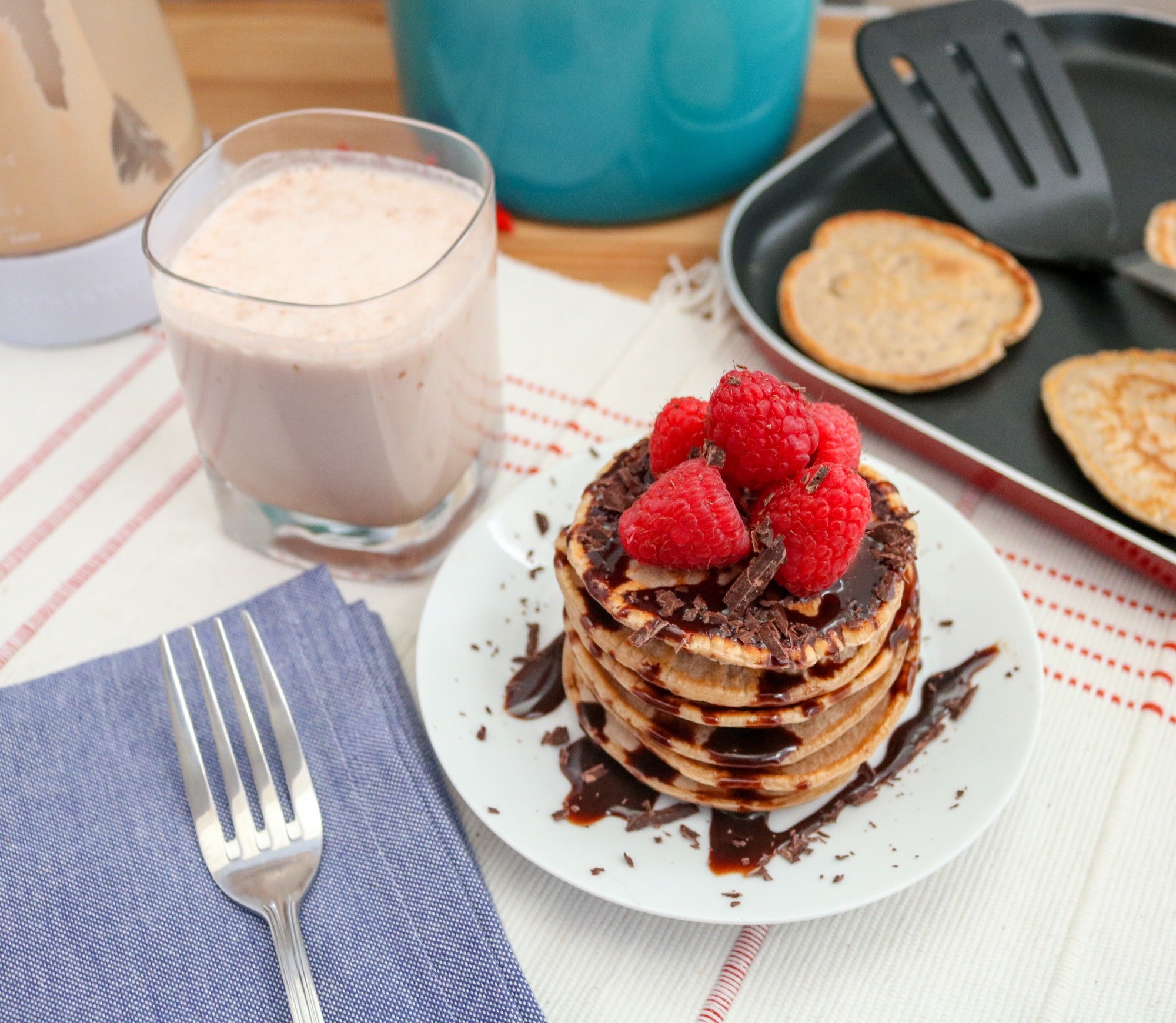 Chocolate Protein Pancakes – Whiskware