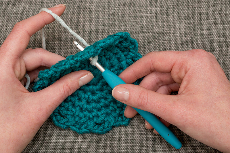 how to crochet for beginners_1