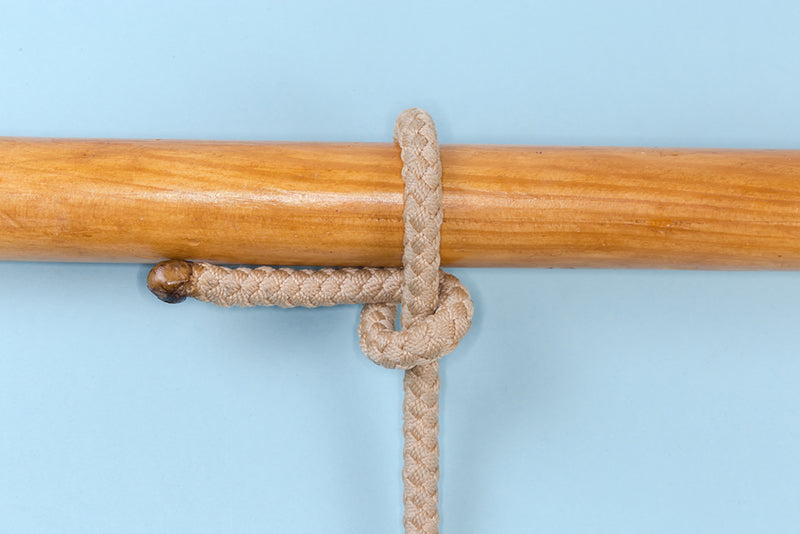 macrame knots Half-Hitch