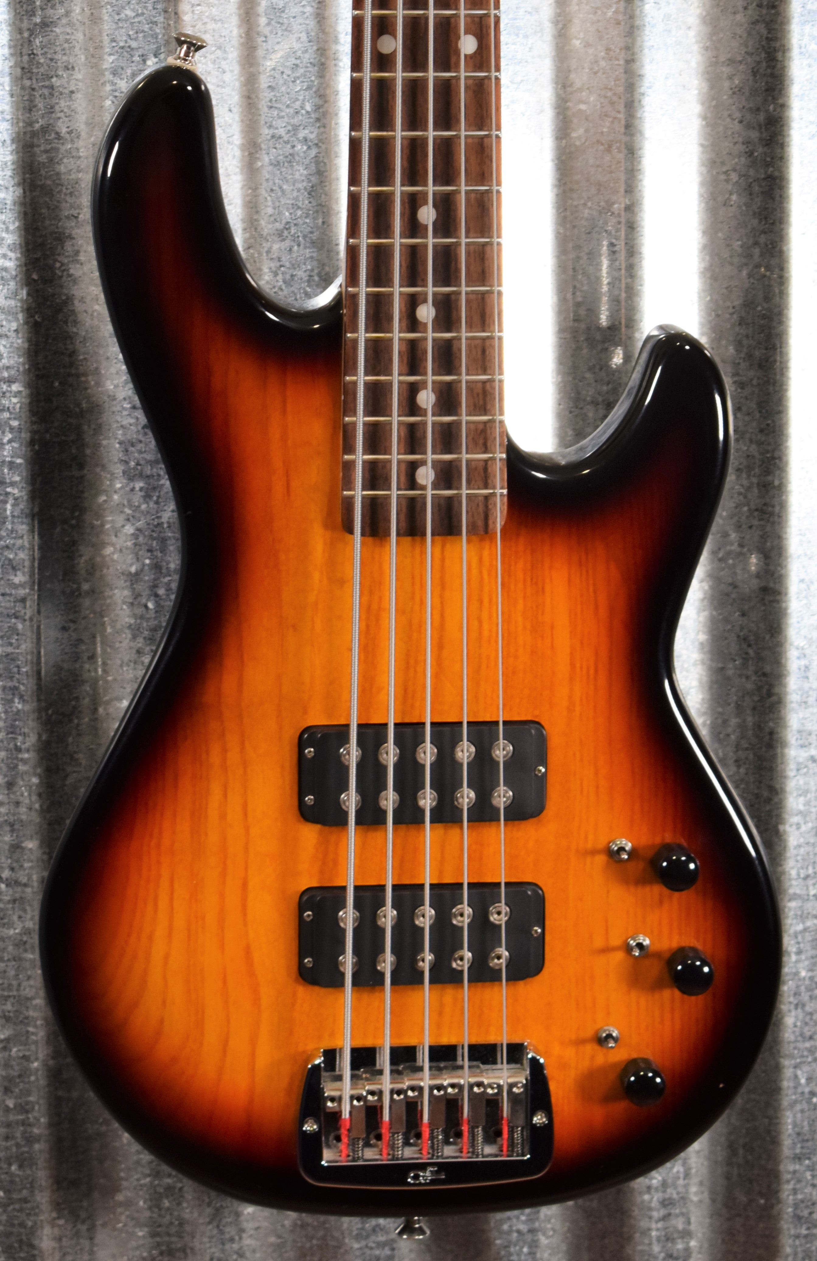 G L Tribute L 2500 Electric Bass Guitar In Tobacco Burst Case Used Specialty Traders