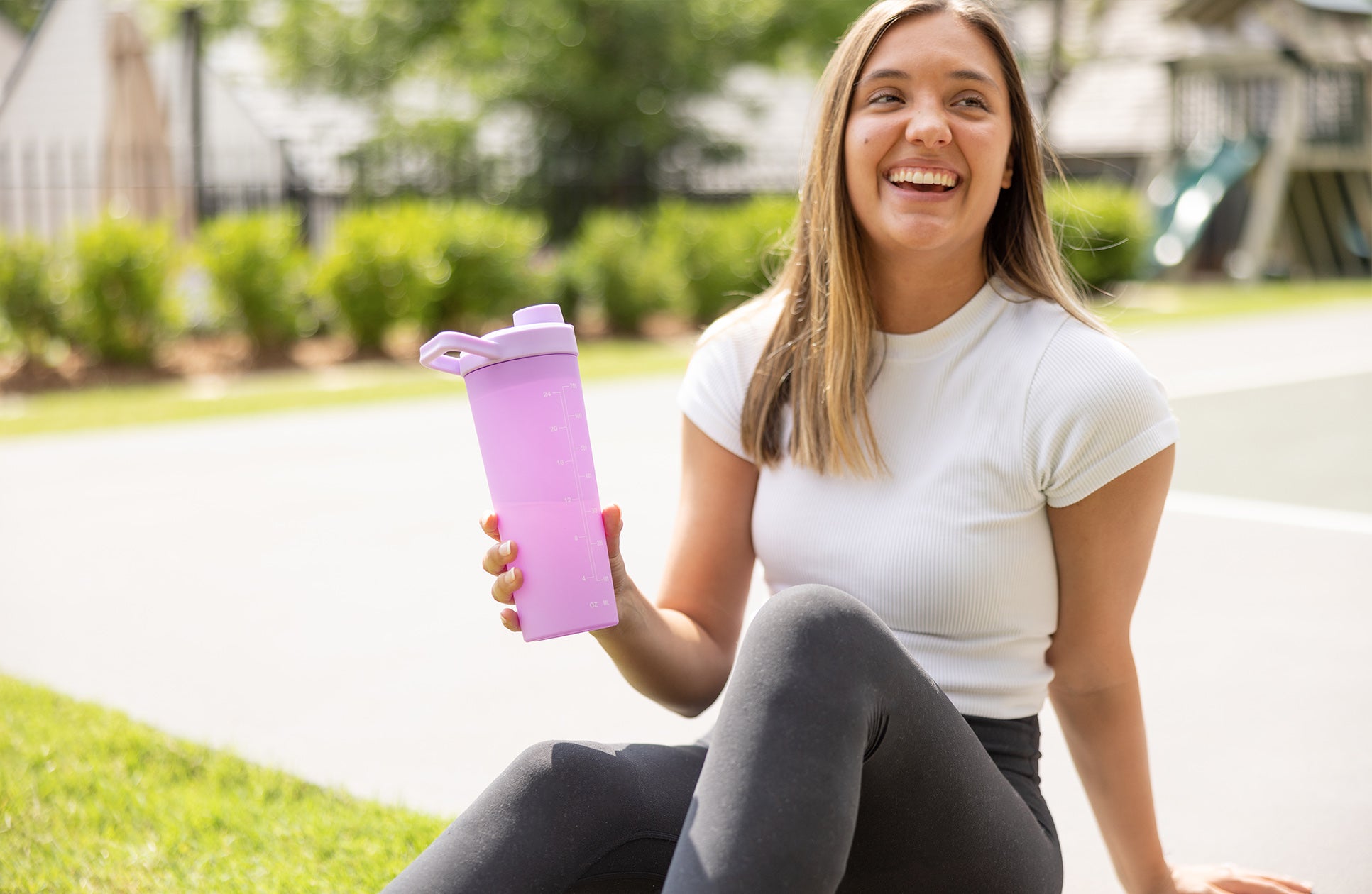 Designer Wellness: 24oz Protein Shaker Bottle