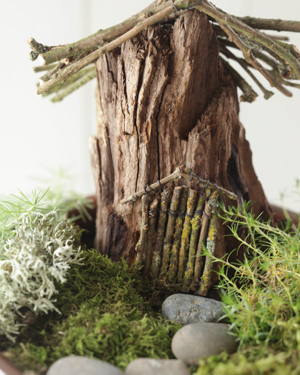 A tour of my rustic fairy garden.  ~Smile Mercantile~