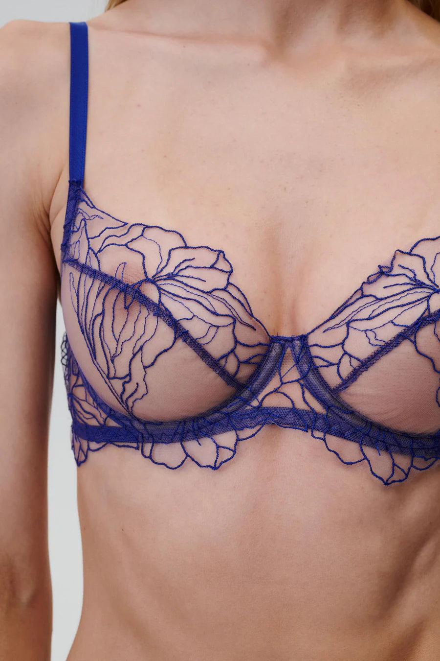 AMOUR Underwire Bra with Silk – Le Petit Trou EN