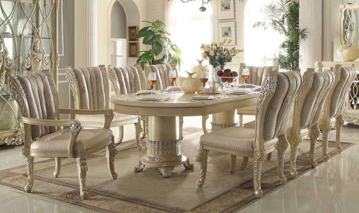 Formal dining room