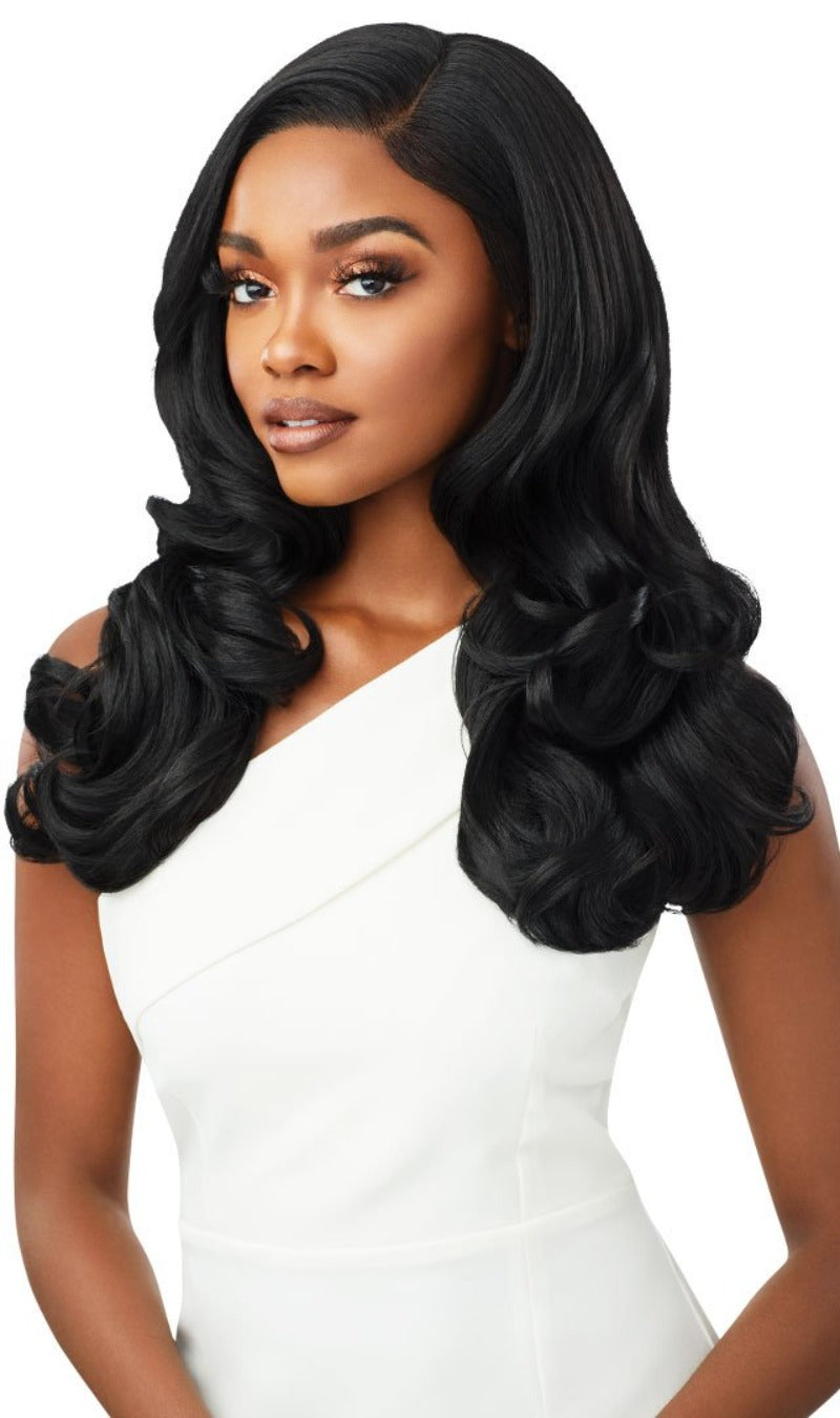Outre Synthetic Melted Hairline HD Lace Front Wig HARPER – Afrostyling