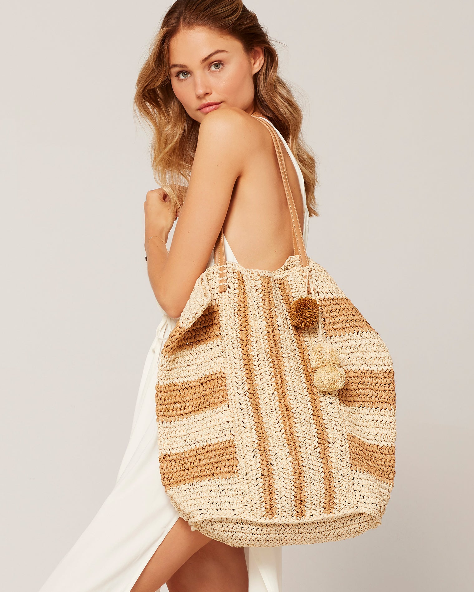 l space beach bag