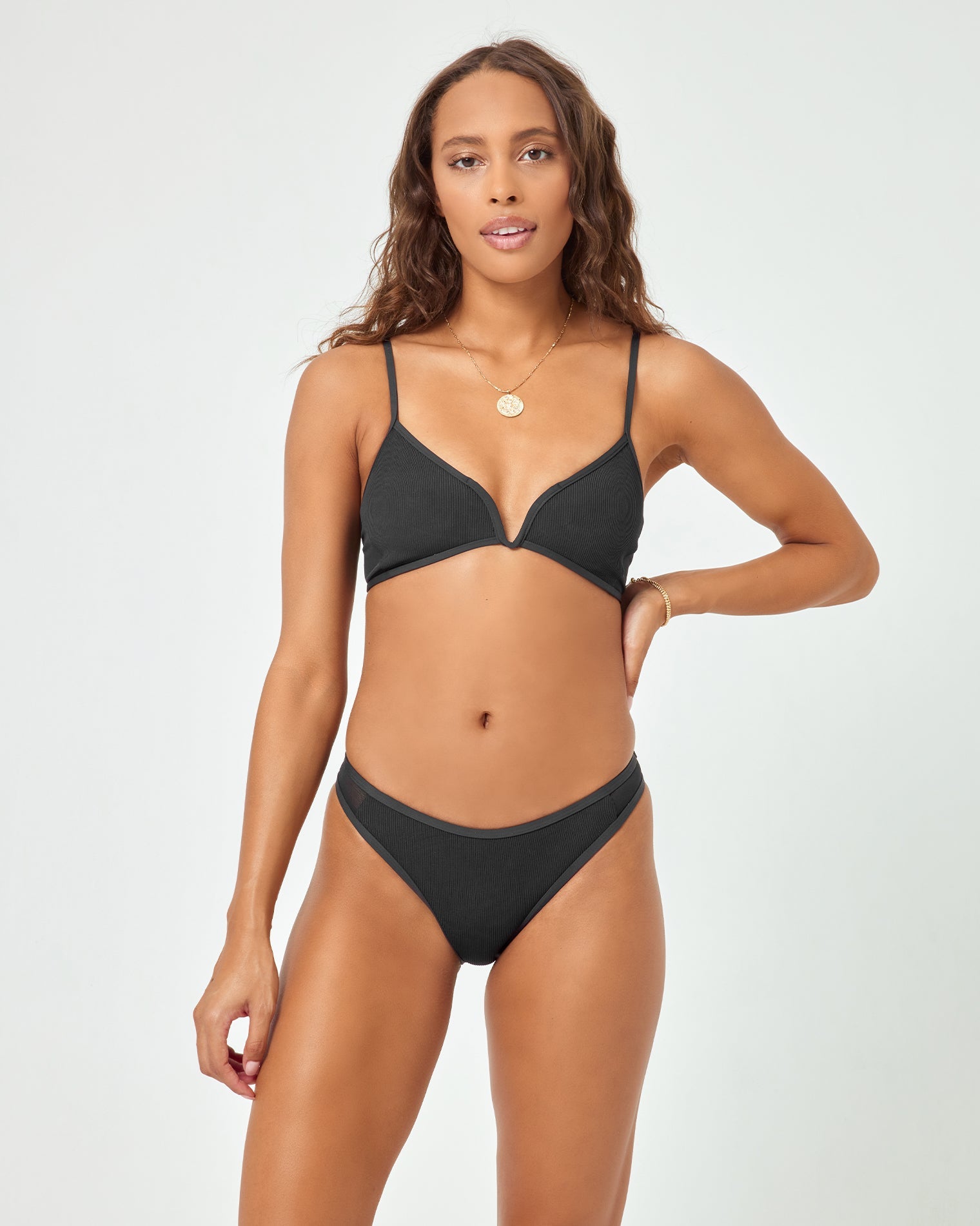 Macey Bikini Top Black | Model: Natalie (size: S)