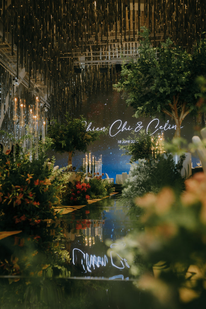 Enchanting Garden Romance: A Magical Wedding at JW Marriott Singapore