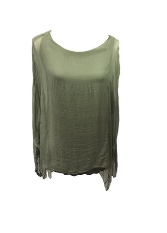 https://www.feathersofitaly.co.uk/collections/tops/products/naples-silk-top-green-new-arrivals