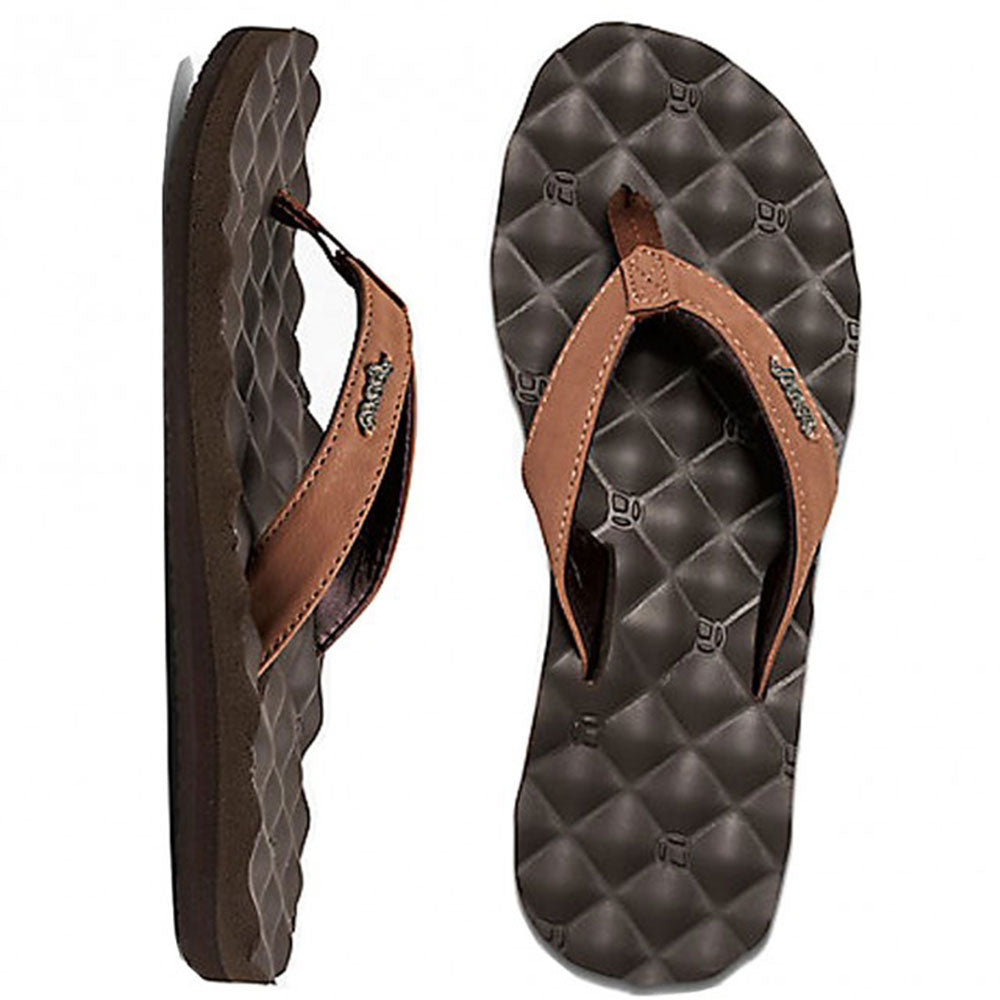 reef quilted flip flops