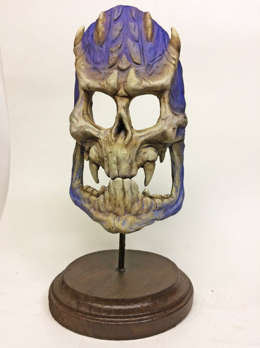 K-NOR Warrior Skull resin figure