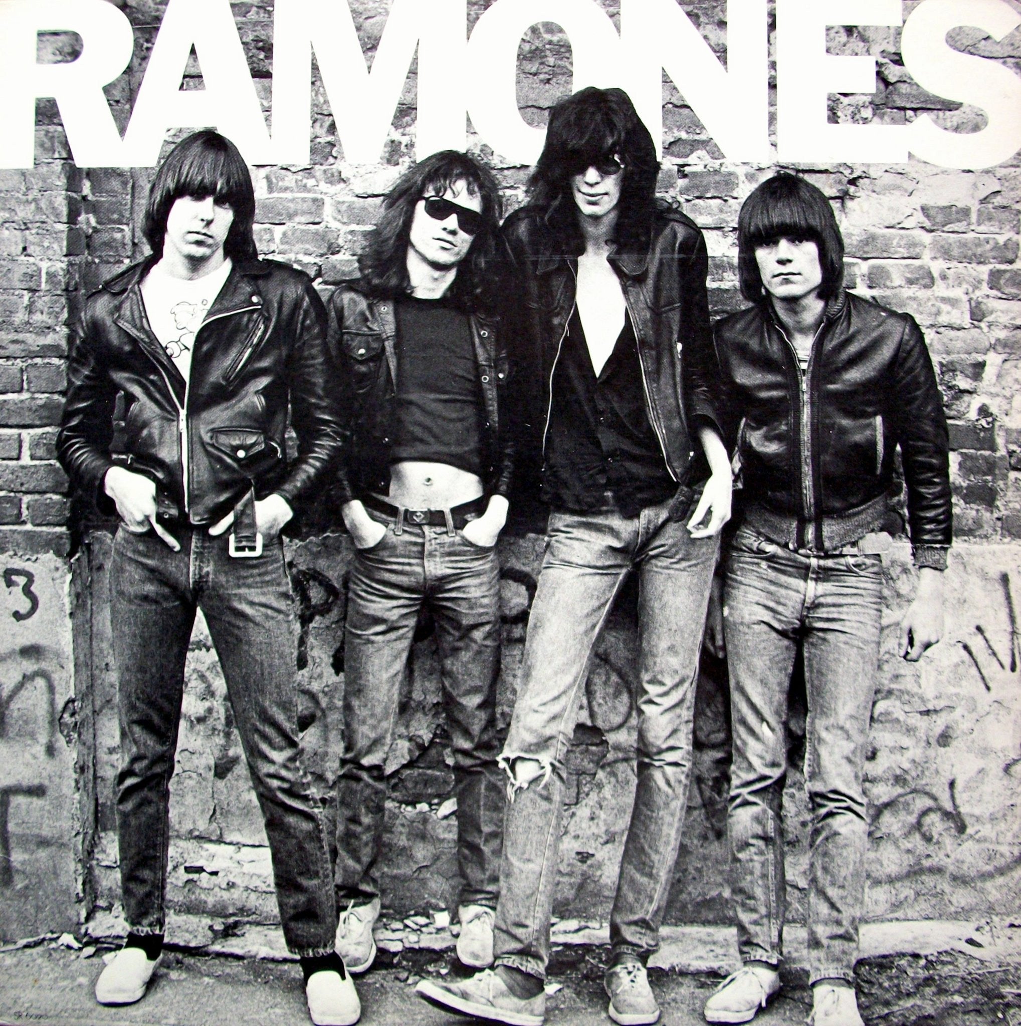 Ramones_b105eb0c-74fe-47d2-9f60-d91c62825021.jpg