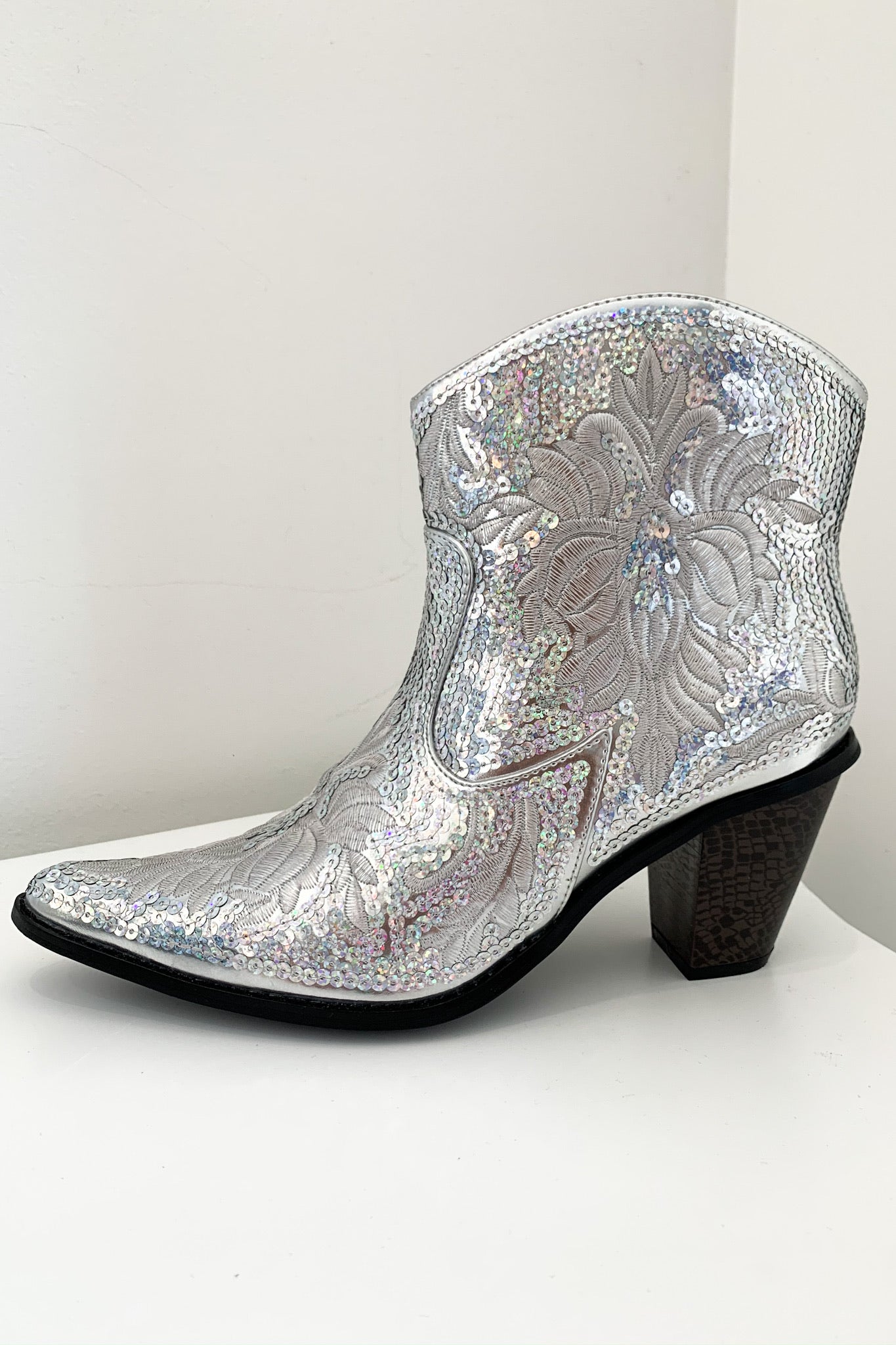 American Beauty Short Boots-Silver 