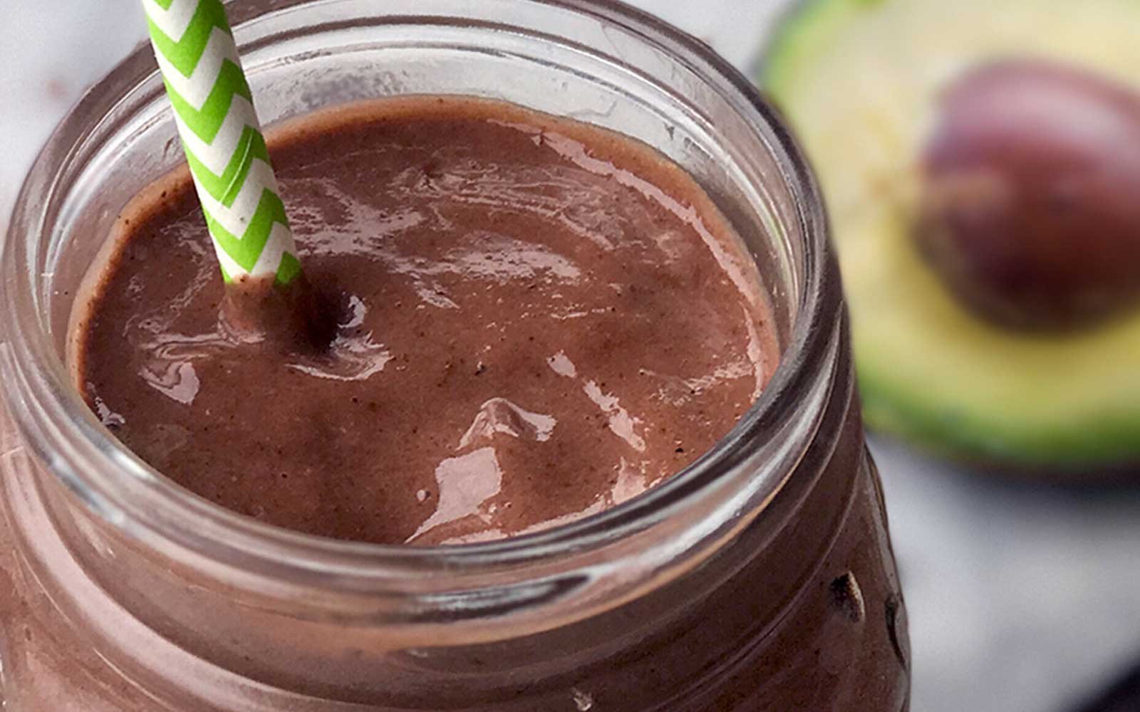 Chocolate Avocado & Chia Smoothie - Nutracelle