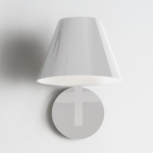 La Petite Wall Lamp by Quaglio Simonelli for Artemide Lighting Artemide White 