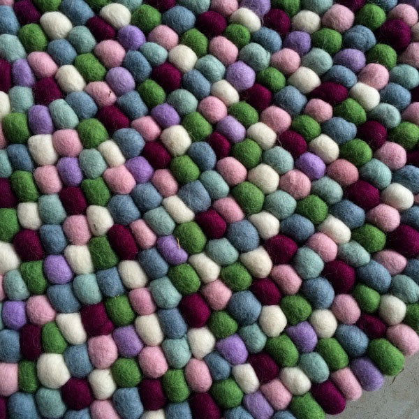 custom pom pom rug