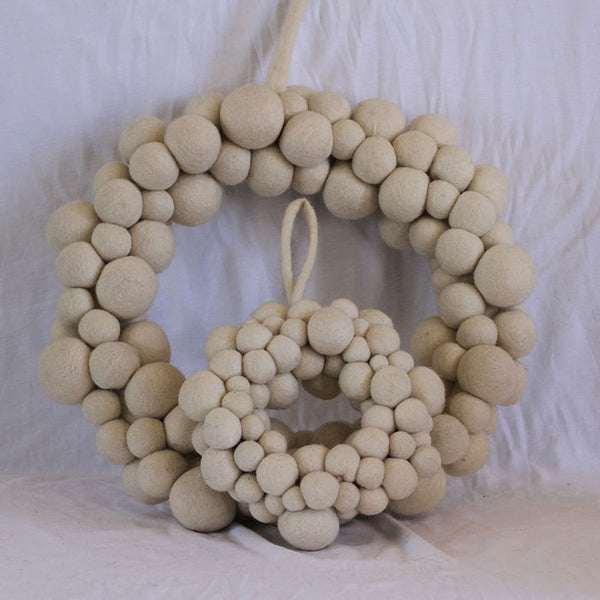 felt ball christmas wreath