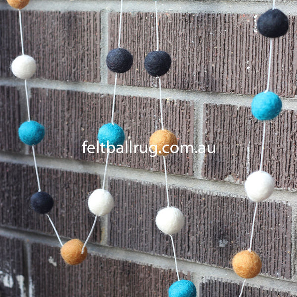 felt ball garland 