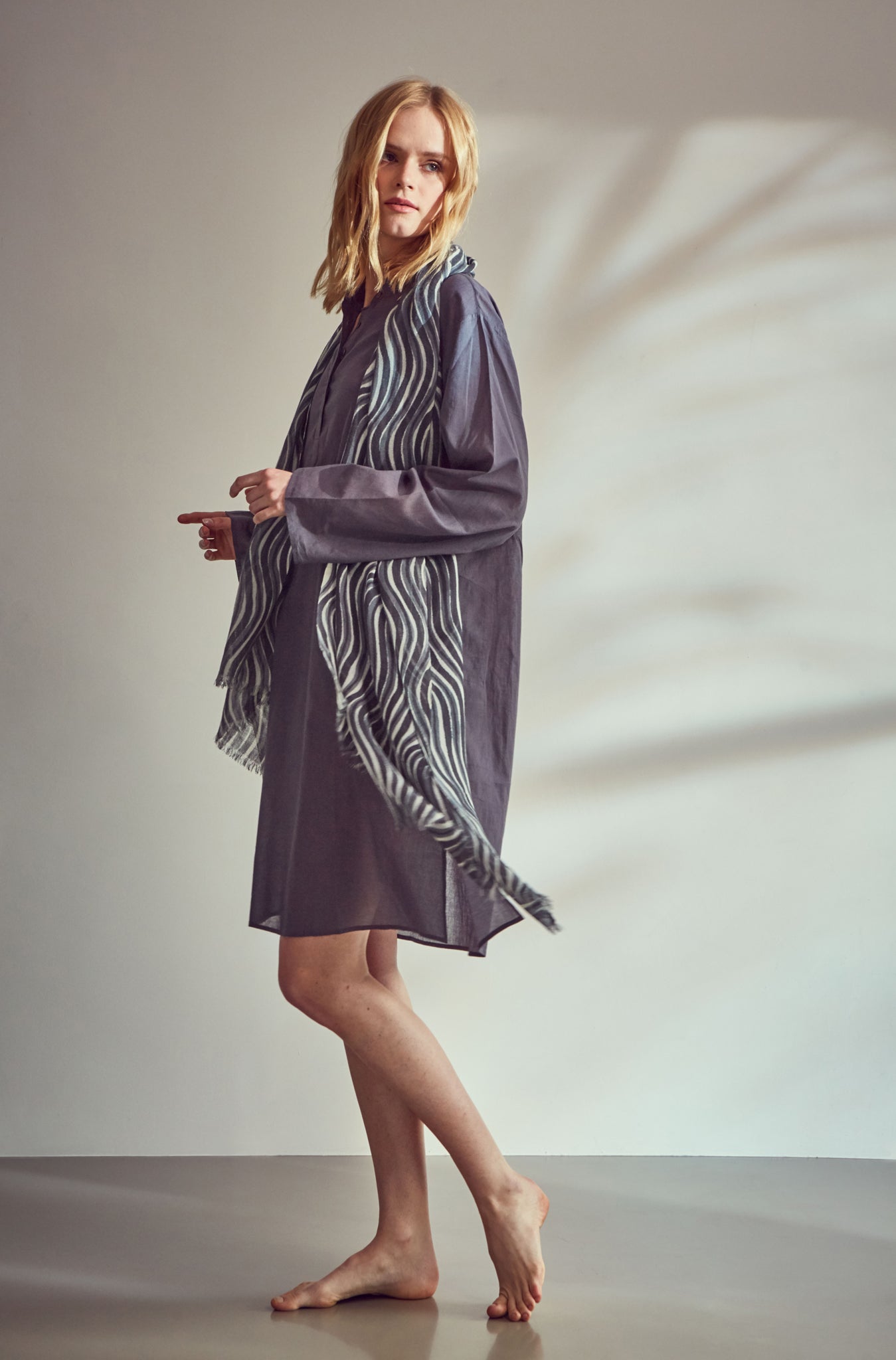 Hand Printed Wool Robe De Voyage Sustainable Luxury Robedevoyage 3723