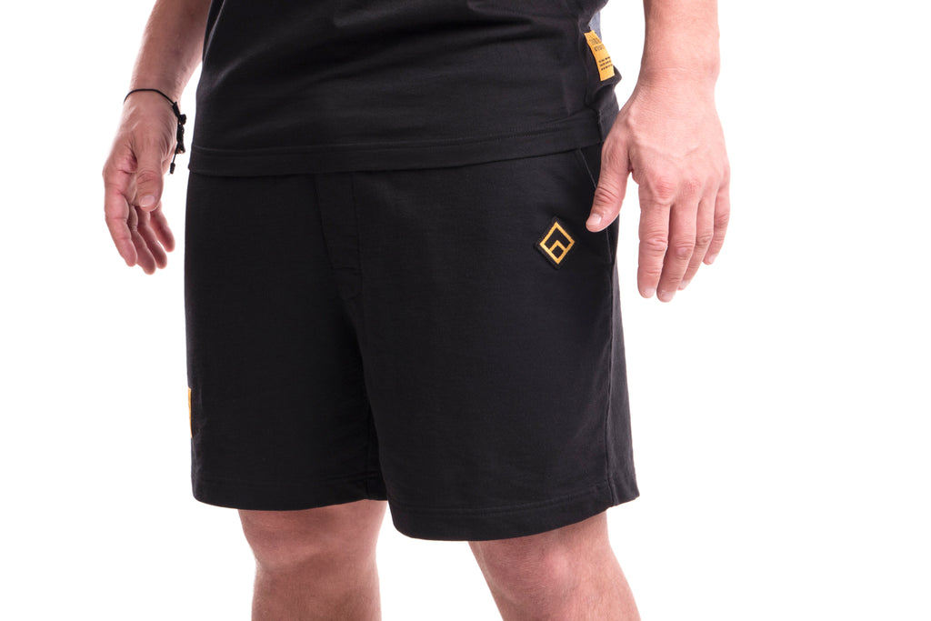 boss shorts black