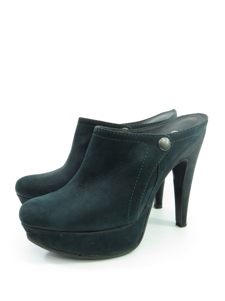 VERA WANG Women Green Leather Suede 