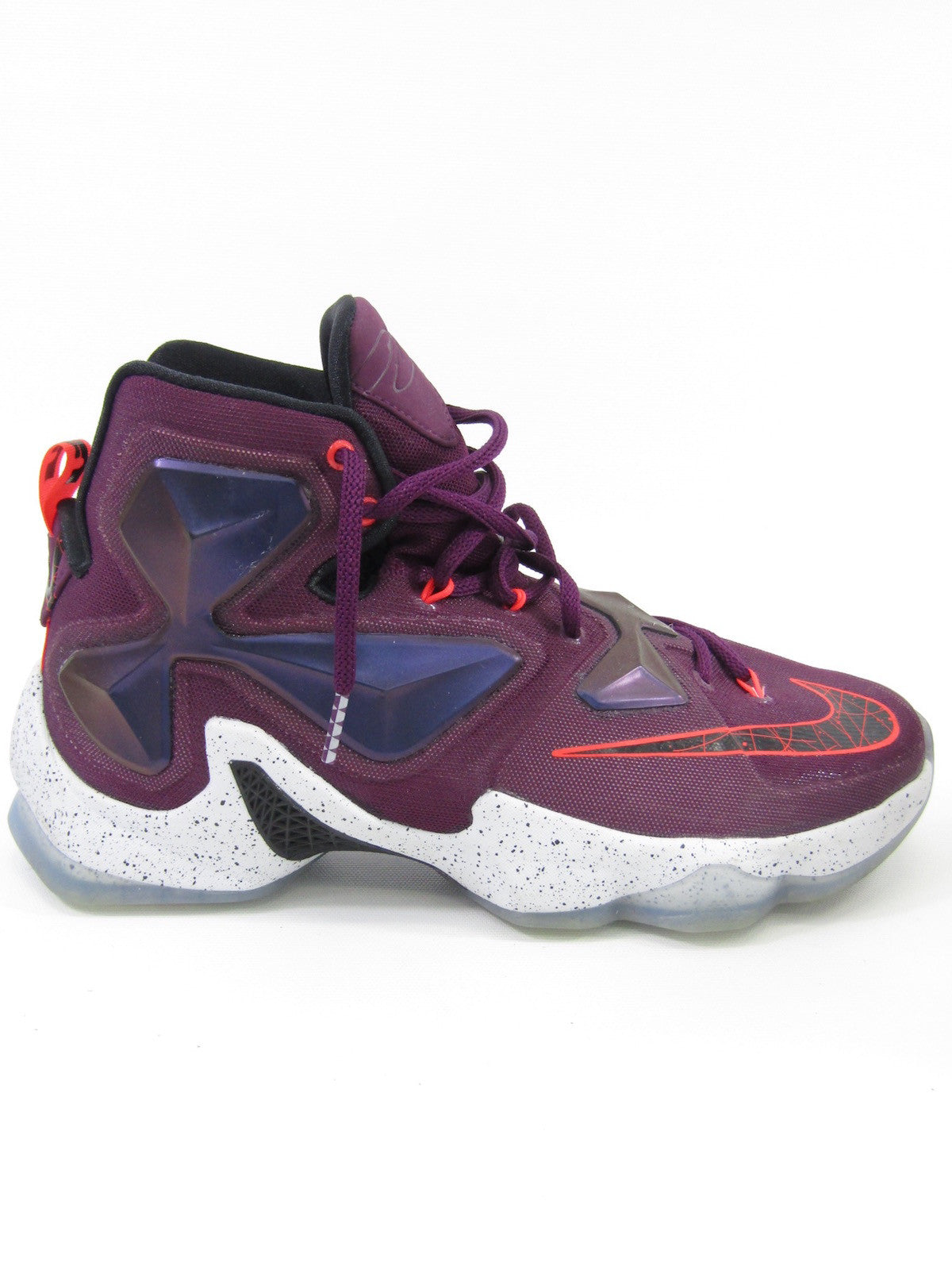 lebron 13 written in the stars